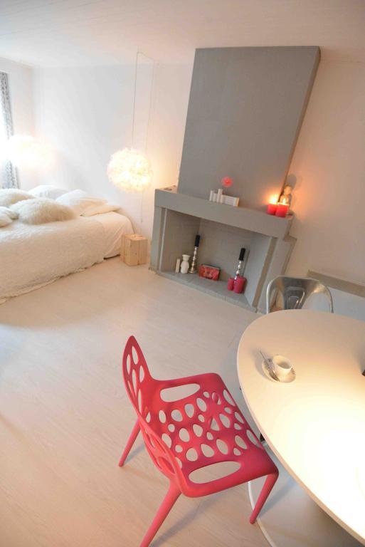 "Un Lieu Unique" Le Cozy Daire Annecy Oda fotoğraf