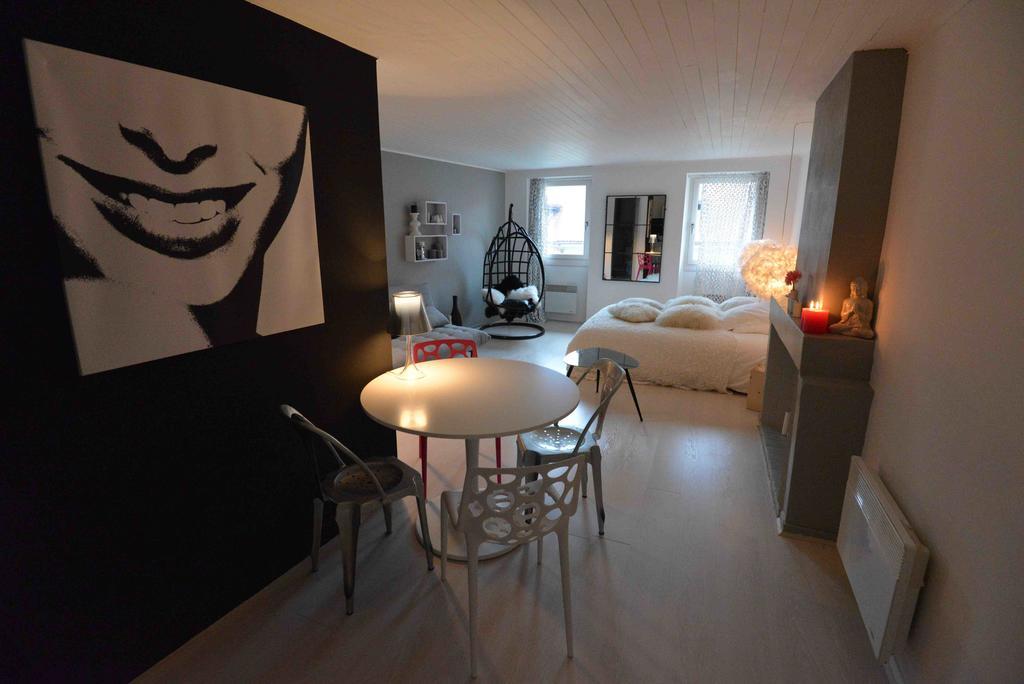 "Un Lieu Unique" Le Cozy Daire Annecy Oda fotoğraf